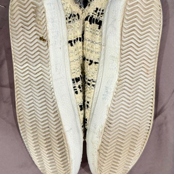 ZARA DECORATIVE SNEAKER, BLK RIBBON LACES, RHINESTONES ON HEEL (35) - Picture 4 of 6